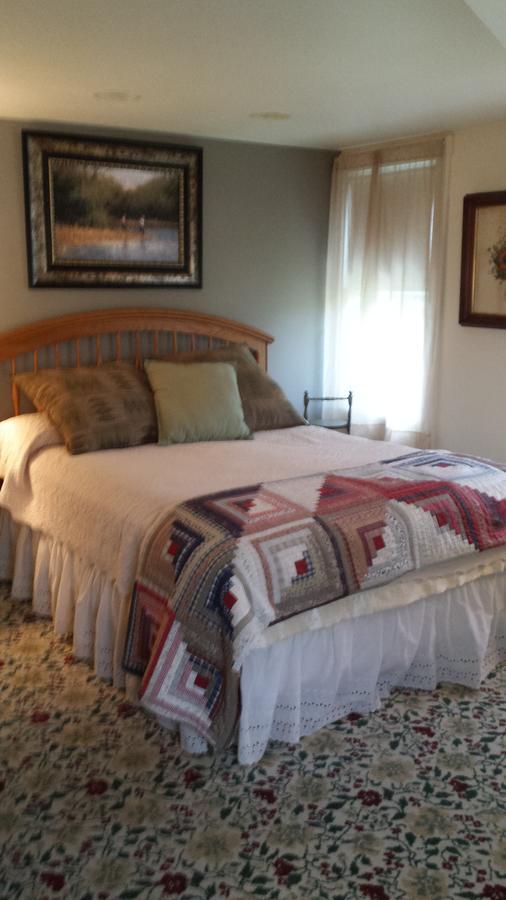 Eagles Mere Inn Екстериор снимка
